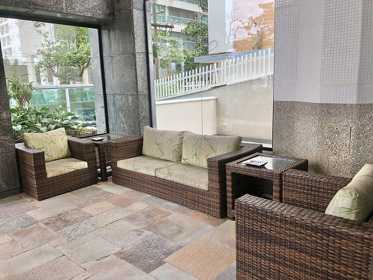 Apto Duplex a Frente Mar c/ 3 Suítes e 2 Vagas