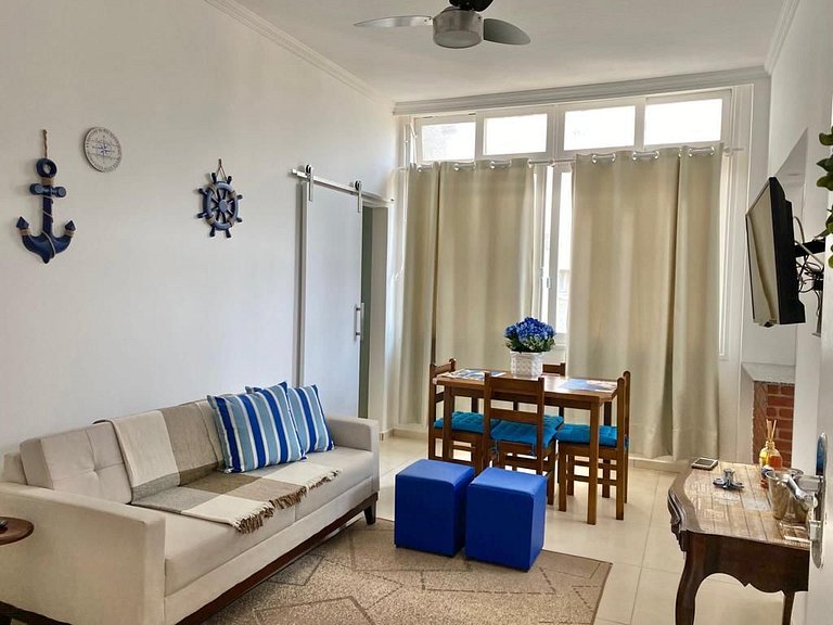 Apê 50m da Praia c/ 2 Quartos com WI-FI 250Mps
