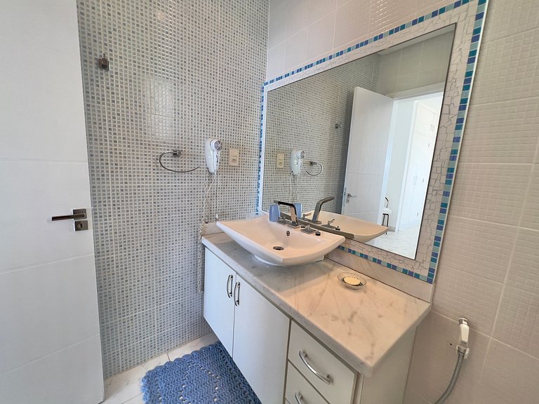 Apê de Luxo Vista Mar c/5 Quartos - Wi-Fi e 1 Vaga