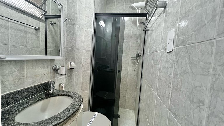 Pé na Areia: 3 Dorms com Vista Deslumbrante
