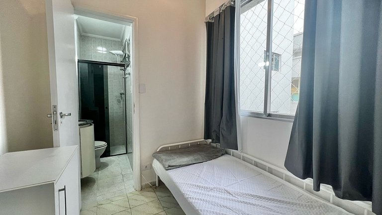 Pé na Areia: 3 Dorms com Vista Deslumbrante