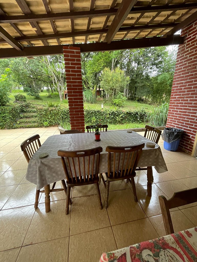 Chácara para Famílias - Espaçosa em Ibiúna