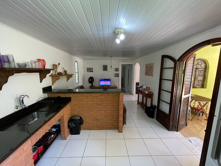 Chácara para Famílias - Espaçosa em Ibiúna