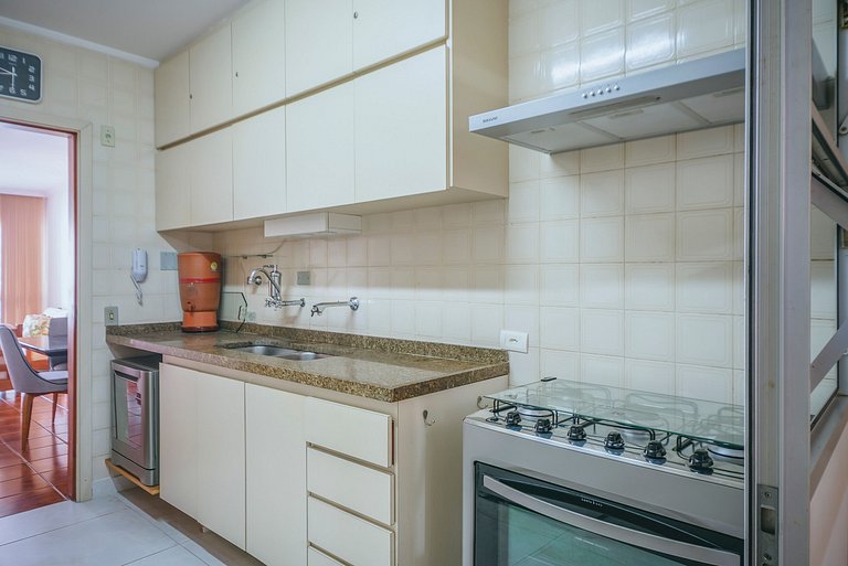 Lindo Apto para Família na Pitangueiras c/ 2 Vaga
