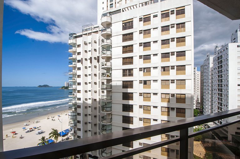 Apto Duplex a Frente Mar c/ 3 Suítes e 2 Vagas