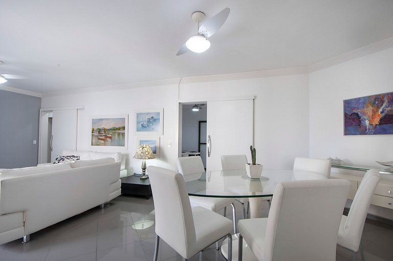 Apartamento de Luxo com Churrasqueira e 2 Vagas