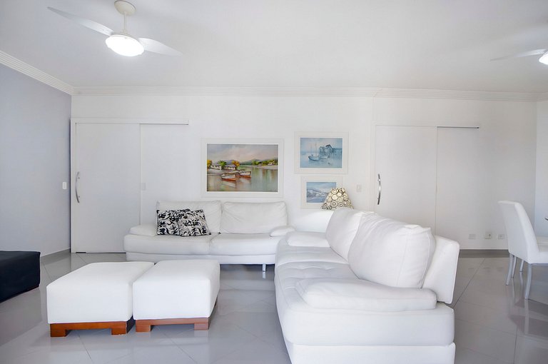 Apartamento de Luxo com Churrasqueira e 2 Vagas