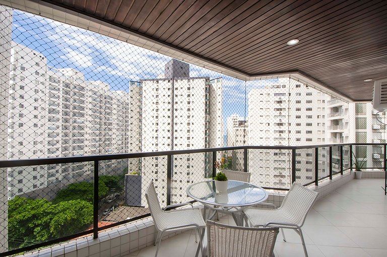 Apartamento de Luxo com Churrasqueira e 2 Vagas