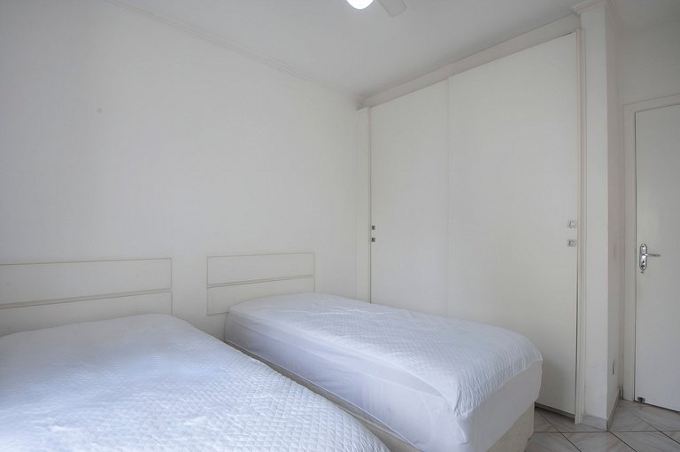 Apartamento de Luxo com Churrasqueira e 2 Vagas