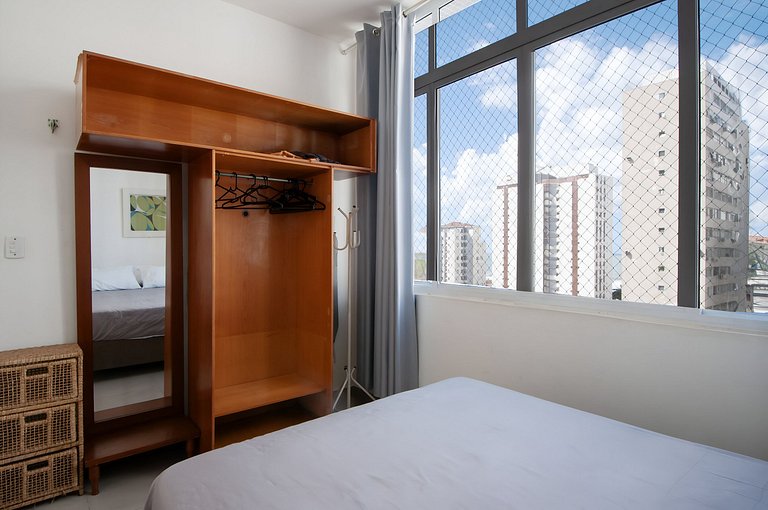 Apartamento Vista Mar nas Pitangueiras com 1 Vaga