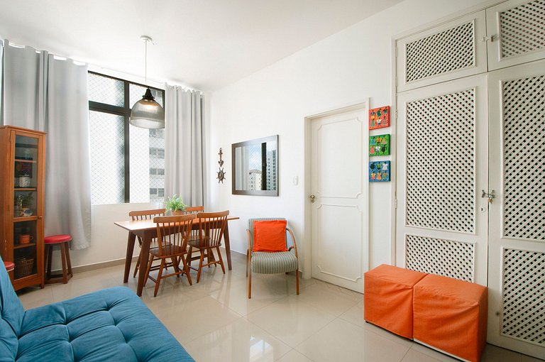 Apartamento Vista Mar nas Pitangueiras com 1 Vaga
