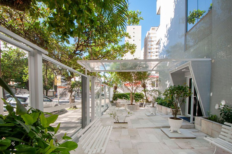 Apartamento Vista Mar nas Pitangueiras com 1 Vaga